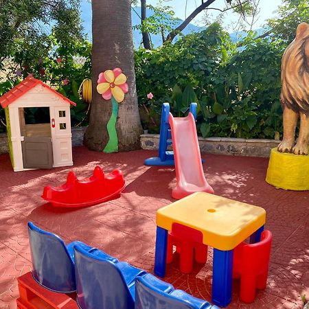 גאורגיופוליס Poledas Apartments מראה חיצוני תמונה